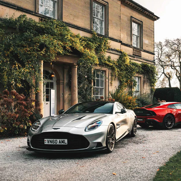 Aston Martin Vanquish