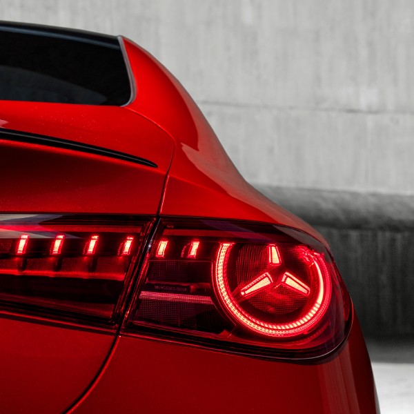 Mercedes-Benz CLA200
