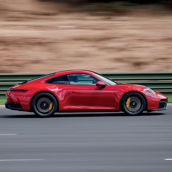 PORSCHE 911 CARRERA